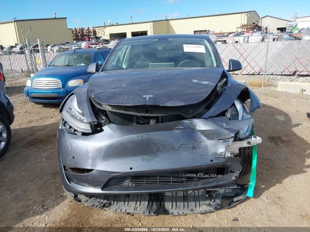 2022 TESLA MODEL Y LONG RANGE DUAL MOTOR ALL-WHEEL DRIVE 13