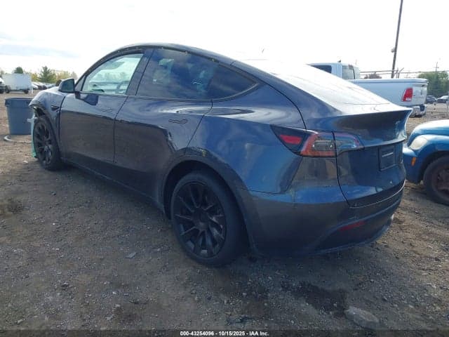 2022 TESLA MODEL Y LONG RANGE DUAL MOTOR ALL-WHEEL DRIVE 3
