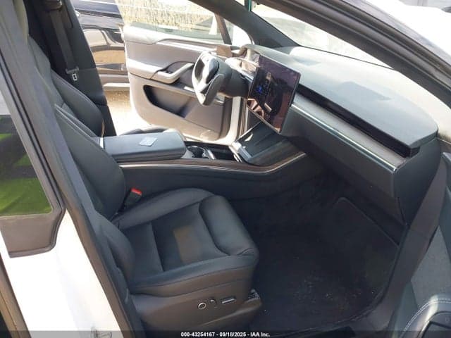 2022 TESLA MODEL X 5