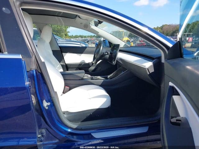 2018 TESLA MODEL 3 LONG RANGE/PERFORMANCE 5
