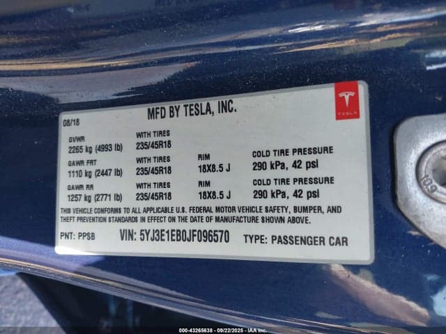 2018 TESLA MODEL 3 LONG RANGE/PERFORMANCE 9