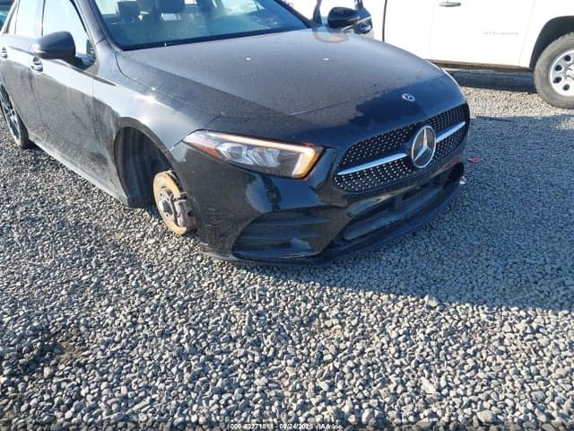 2022 MERCEDES-BENZ A 220 4MATIC 6