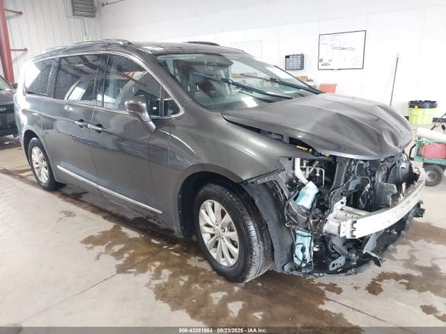 2018 CHRYSLER PACIFICA TOURING L PLUS - 1