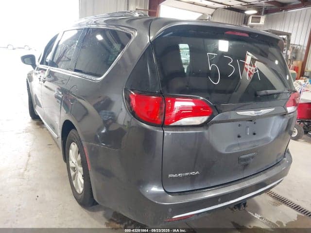 2018 CHRYSLER PACIFICA TOURING L PLUS 3