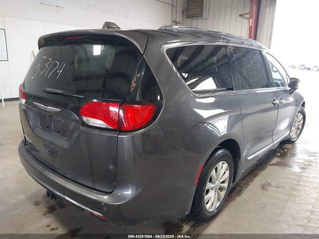 2018 CHRYSLER PACIFICA TOURING L PLUS 4