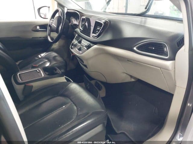 2018 CHRYSLER PACIFICA TOURING L PLUS 5