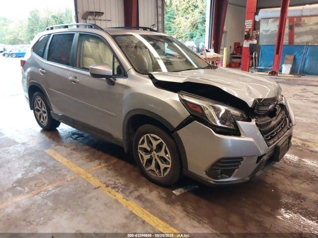 2023 SUBARU FORESTER PREMIUM 1