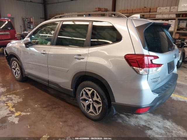 2023 SUBARU FORESTER PREMIUM 3