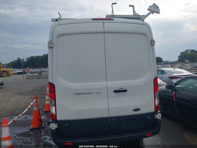 2017 FORD TRANSIT-250 16