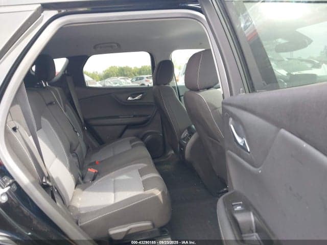 2024 CHEVROLET BLAZER AWD 2LT 8