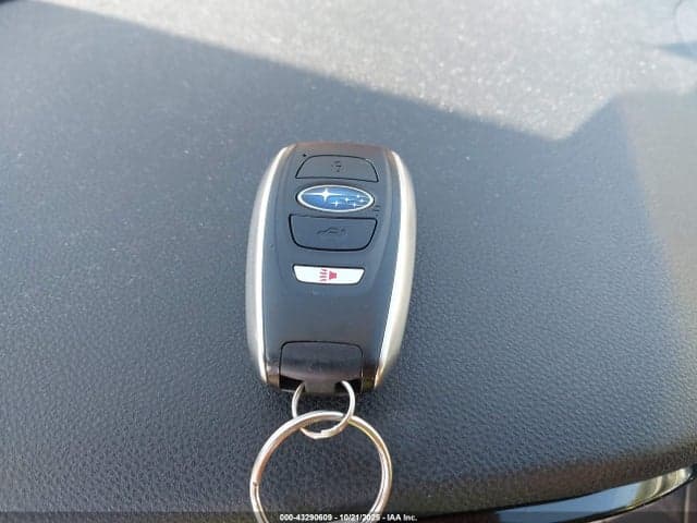 2025 SUBARU OUTBACK PREMIUM 11