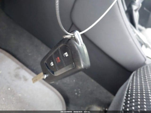 2018 TOYOTA COROLLA IM 11