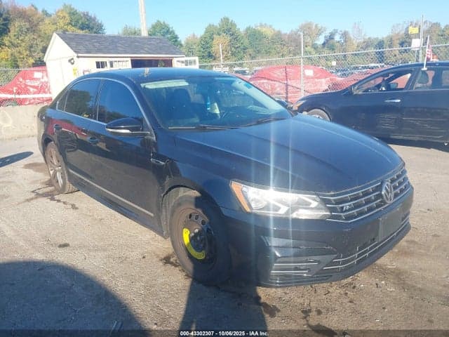 2017 VOLKSWAGEN PASSAT 1.8T R-LINE
