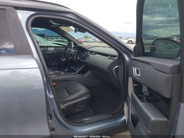 2019 LAND ROVER RANGE ROVER VELAR P250 R-DYNAMIC SE 5