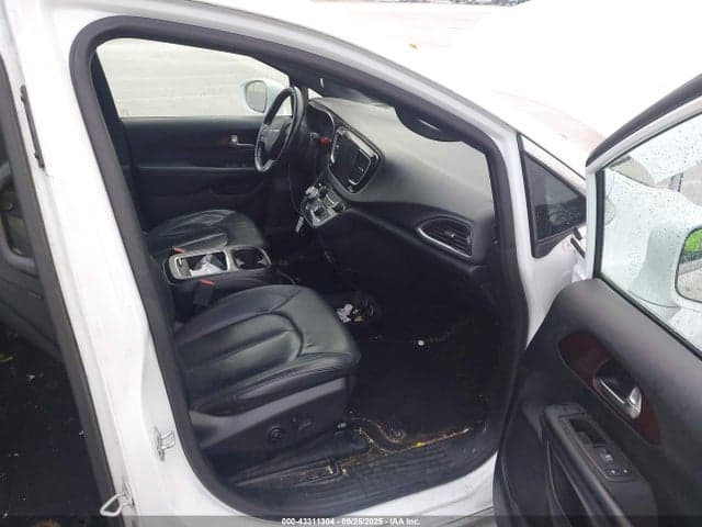 2019 CHRYSLER PACIFICA 35TH ANNIVERSARY TOURING L PLUS 5