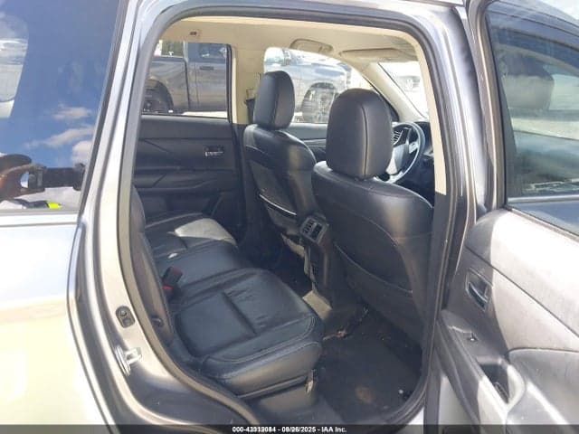 2020 MITSUBISHI OUTLANDER SEL 2.4 S-AWC 8