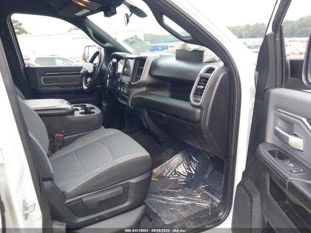 2022 RAM 2500 BIG HORN 4X4 6'4 BOX 5