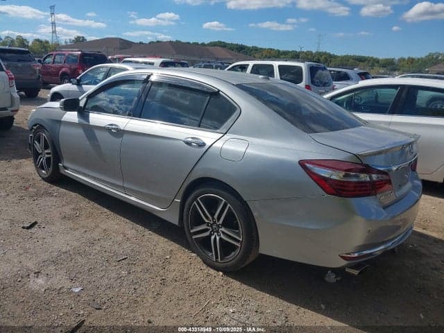2017 HONDA ACCORD TOURING V6 3