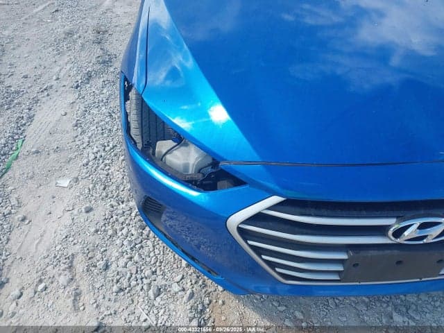 2017 HYUNDAI ELANTRA SE 6