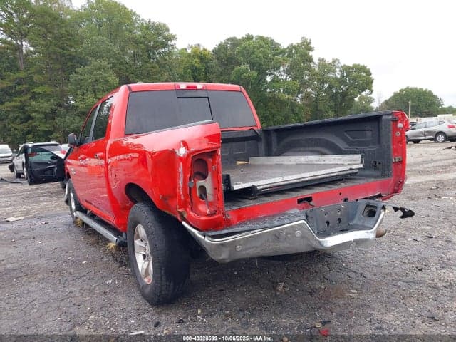 2017 RAM 1500 SLT 4X2 5'7 BOX 6