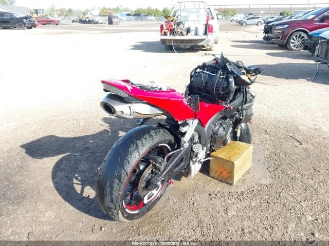 2021 HONDA CBR600 RR 4