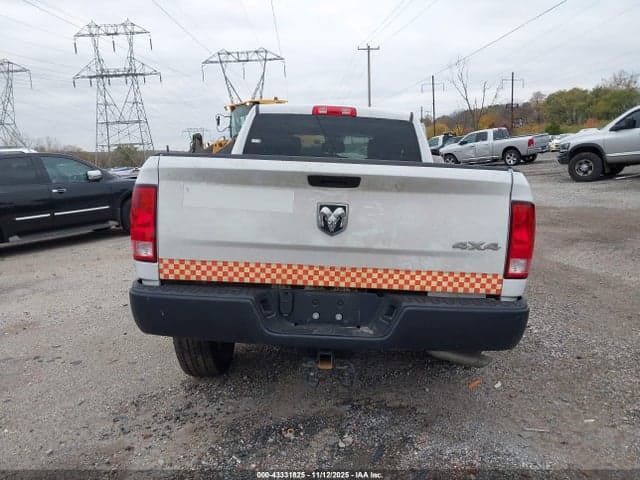 2022 RAM 1500 CLASSIC 16