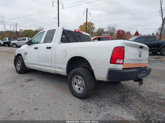 2022 RAM 1500 CLASSIC 3