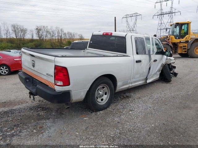 2022 RAM 1500 CLASSIC 4