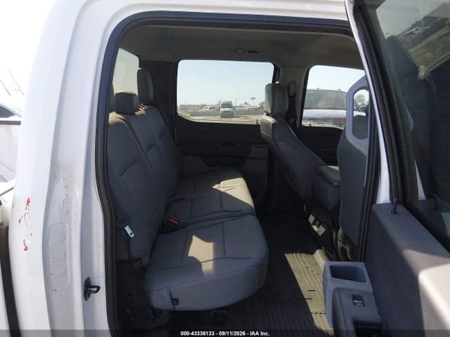 2023 FORD F-350 XL 8