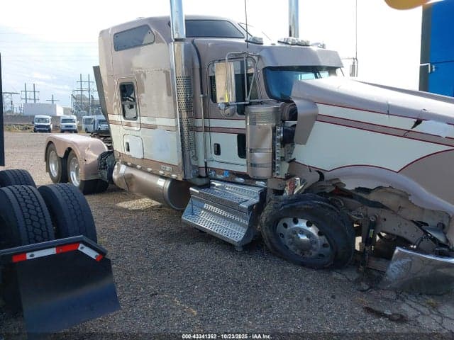 2021 KENWORTH W900 12