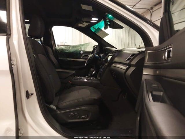 2018 FORD EXPLORER XLT 5