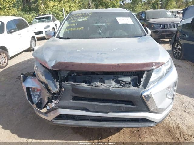 2019 MITSUBISHI ECLIPSE CROSS ES 12