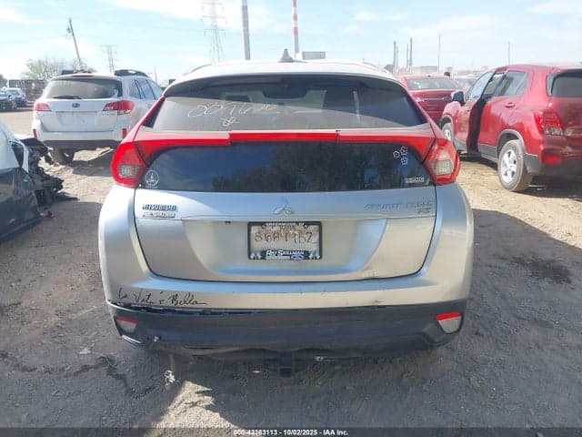 2019 MITSUBISHI ECLIPSE CROSS ES 16