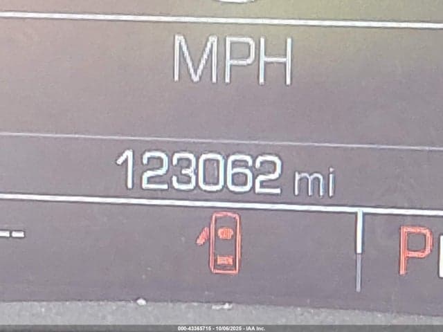 2017 CHEVROLET IMPALA 1LT 16