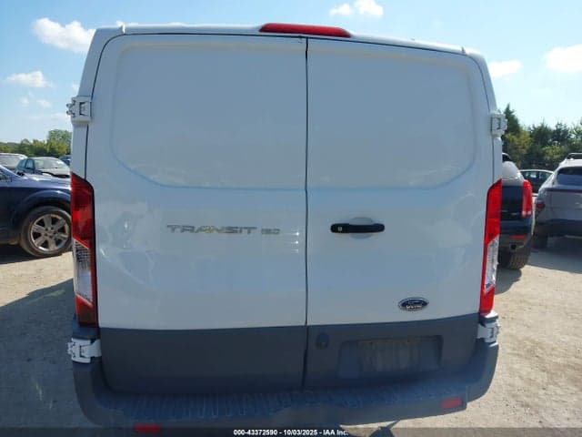 2018 FORD TRANSIT-150 17