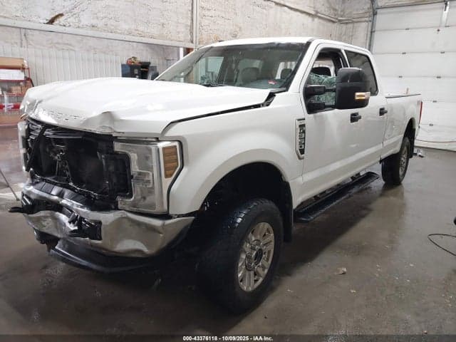 2018 FORD F-350 XLT 2
