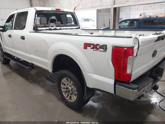 2018 FORD F-350 XLT 3