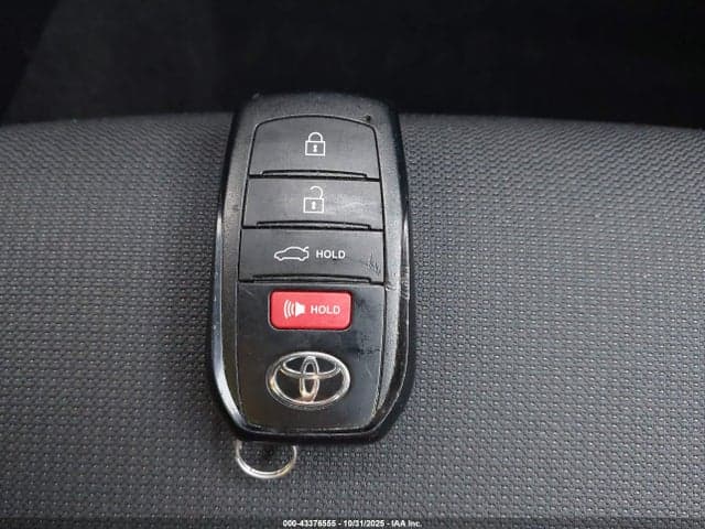2025 TOYOTA COROLLA SE 11