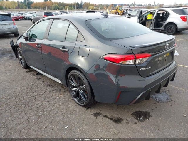 2025 TOYOTA COROLLA SE 3