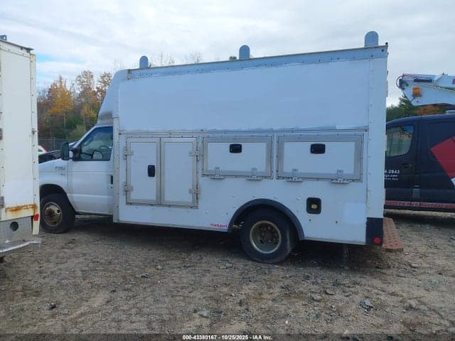 2017 FORD E-350 CUTAWAY 14