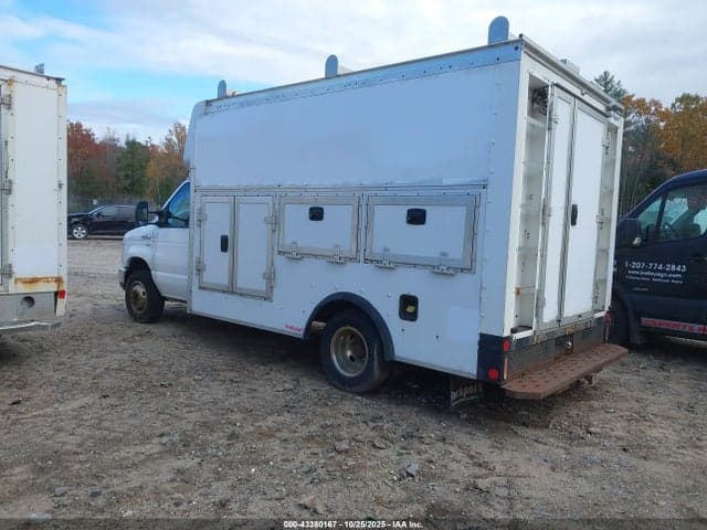 2017 FORD E-350 CUTAWAY 3
