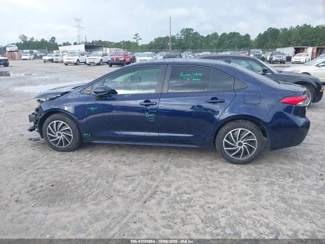 2022 TOYOTA COROLLA LE 15
