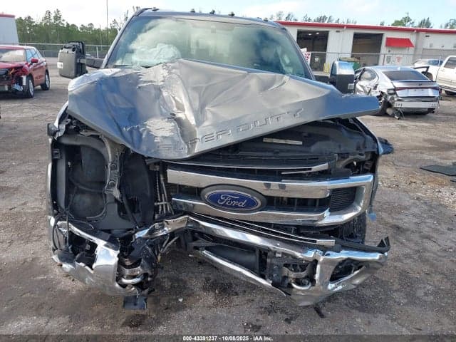 2021 FORD F-250 XLT 6