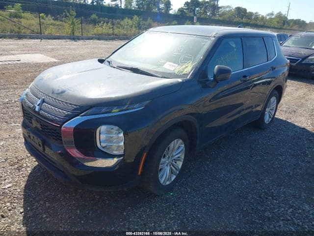 2022 MITSUBISHI OUTLANDER ES 2.5 2WD 2