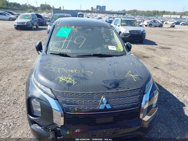 2022 MITSUBISHI OUTLANDER ES 2.5 2WD 11