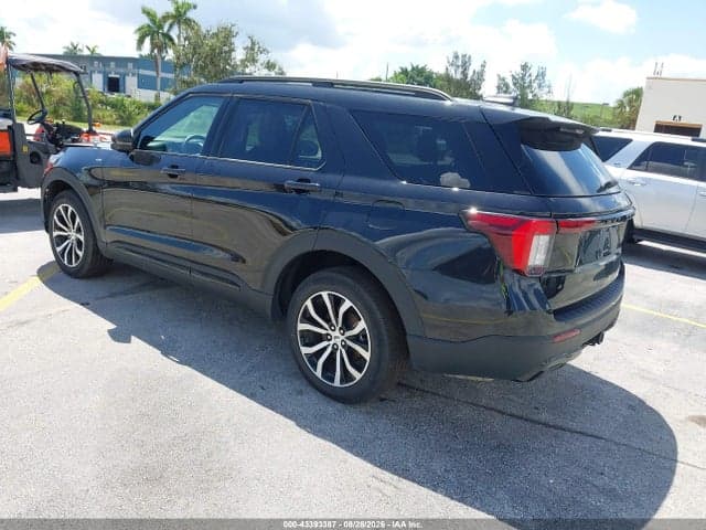 2025 FORD EXPLORER ST-LINE 3