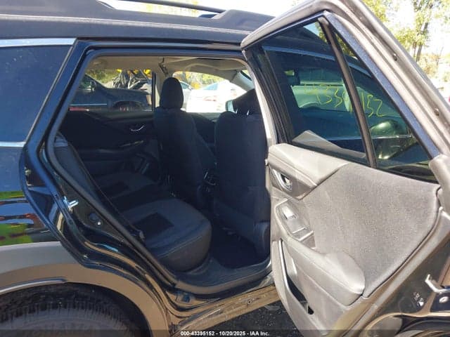 2025 SUBARU OUTBACK PREMIUM 8