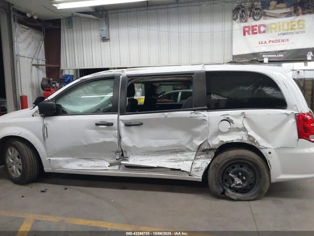 2019 DODGE GRAND CARAVAN SE 14