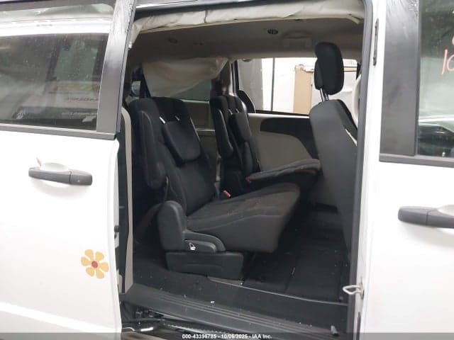 2019 DODGE GRAND CARAVAN SE 8