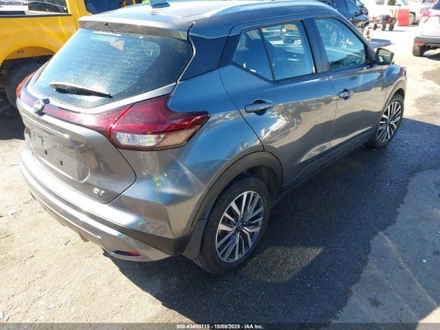 2023 NISSAN KICKS SV XTRONIC CVT 4